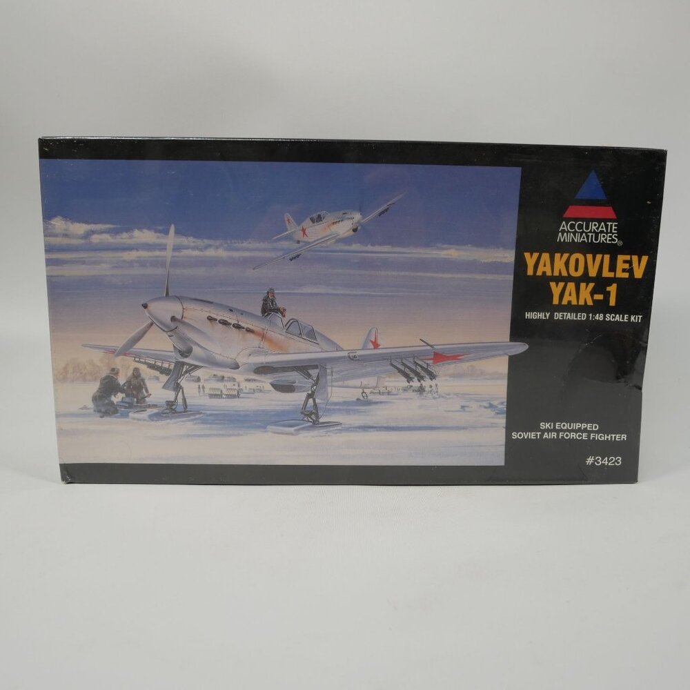 Accurate Miniatures Yakovlev Yak-1 1/48 Model Kit Soviet WWII Ski Equipped NIB
